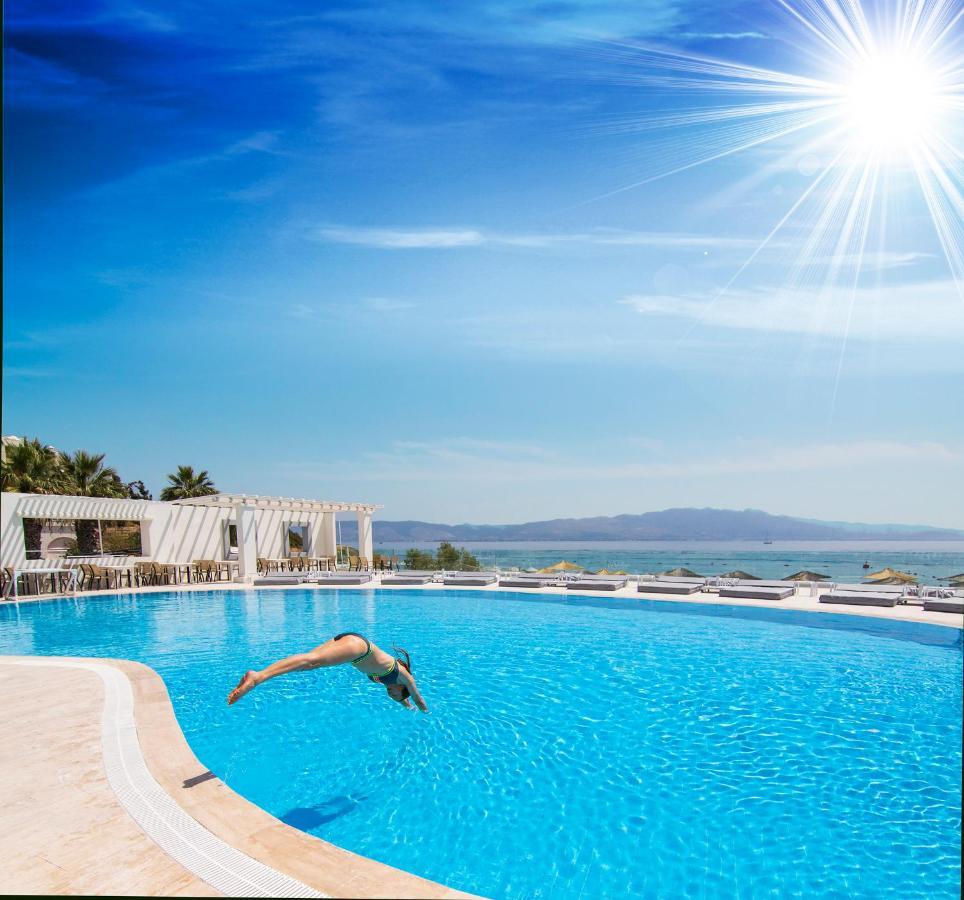 Charm Beach Hotel Akyarlar Exterior foto
